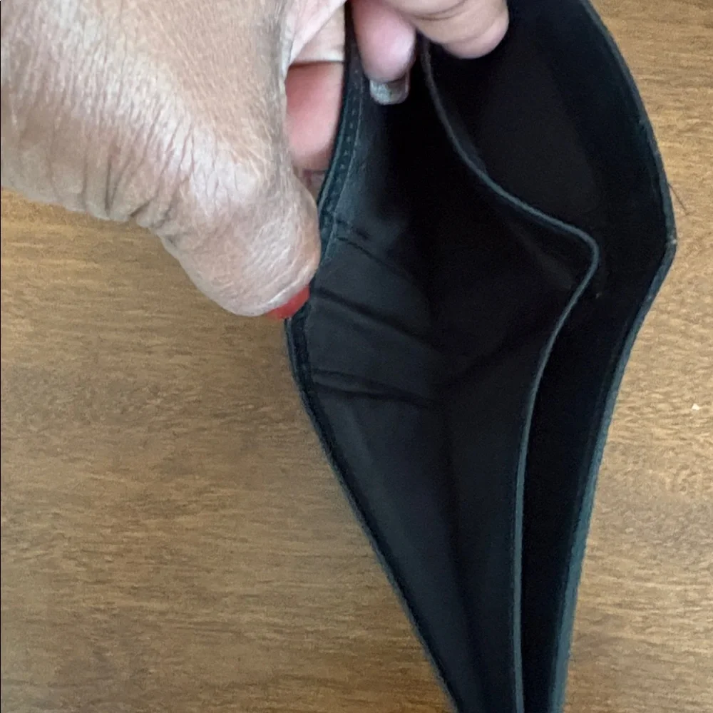 Woven Leather Bi-Fold Wallet in Black